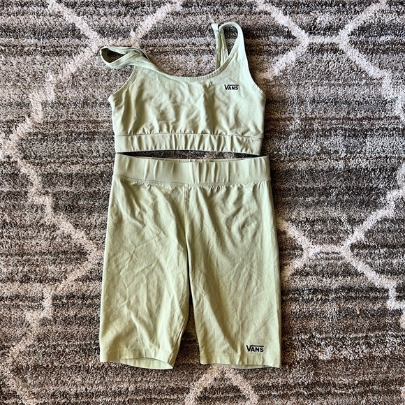 Vans Pants - Vans biker shorts and bra set
